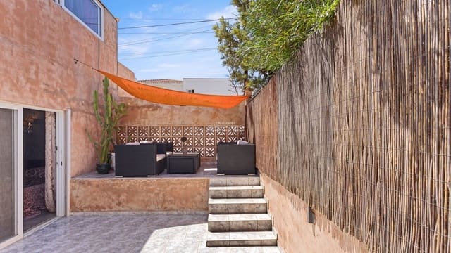 2 slaapkamer Villa te koop in Palm-Mar, Arona met garage - € 600.000 (Ref: 9207624)