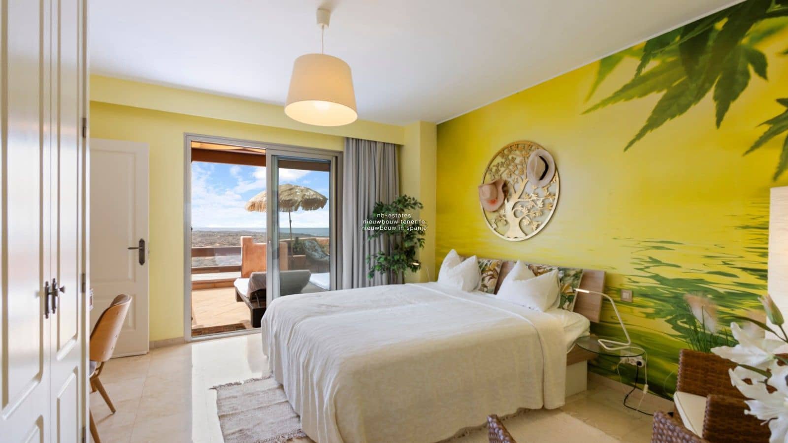 3 soveværelse Penthouse til salg i Palm-Mar med swimmingpool garage - € 1.090.000 (Ref: 9226090)