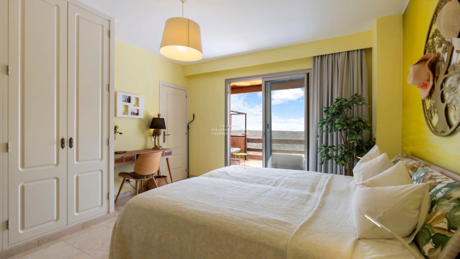 3 soveværelse Penthouse til salg i Palm-Mar med swimmingpool garage - € 1.090.000 (Ref: 9226090)