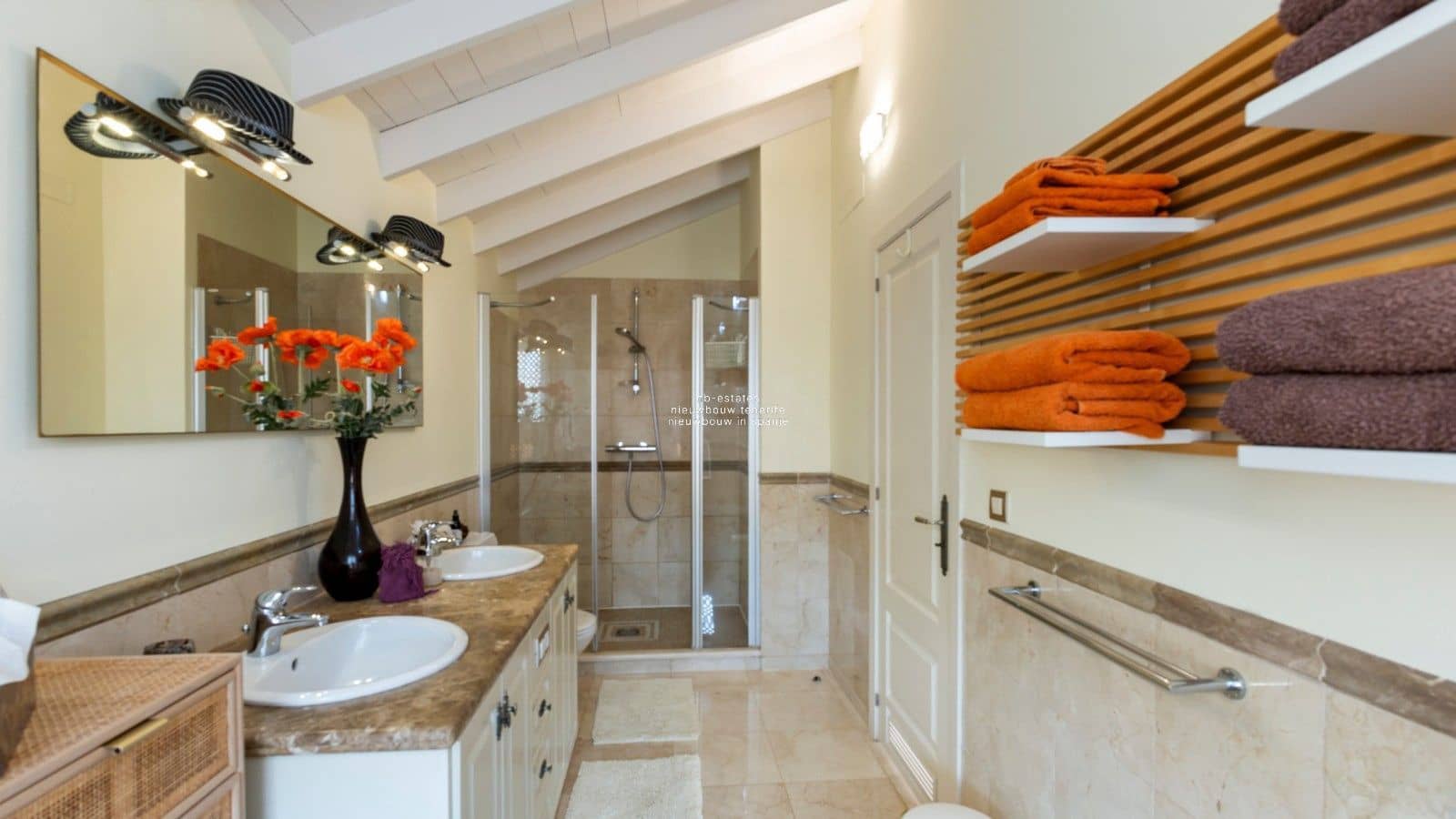 3 soveværelse Penthouse til salg i Palm-Mar med swimmingpool garage - € 1.090.000 (Ref: 9226090)