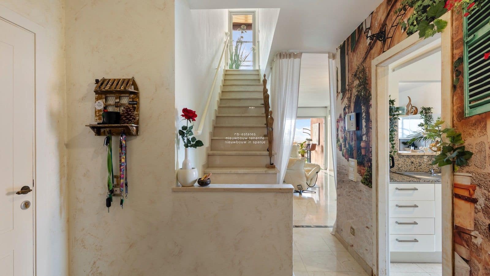 3 soveværelse Penthouse til salg i Palm-Mar med swimmingpool garage - € 1.090.000 (Ref: 9226090)