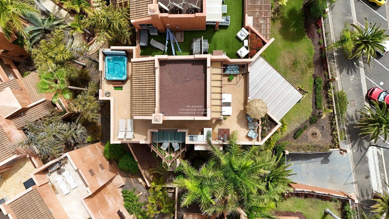 3 soveværelse Penthouse til salg i Palm-Mar med swimmingpool garage - € 1.090.000 (Ref: 9226090)