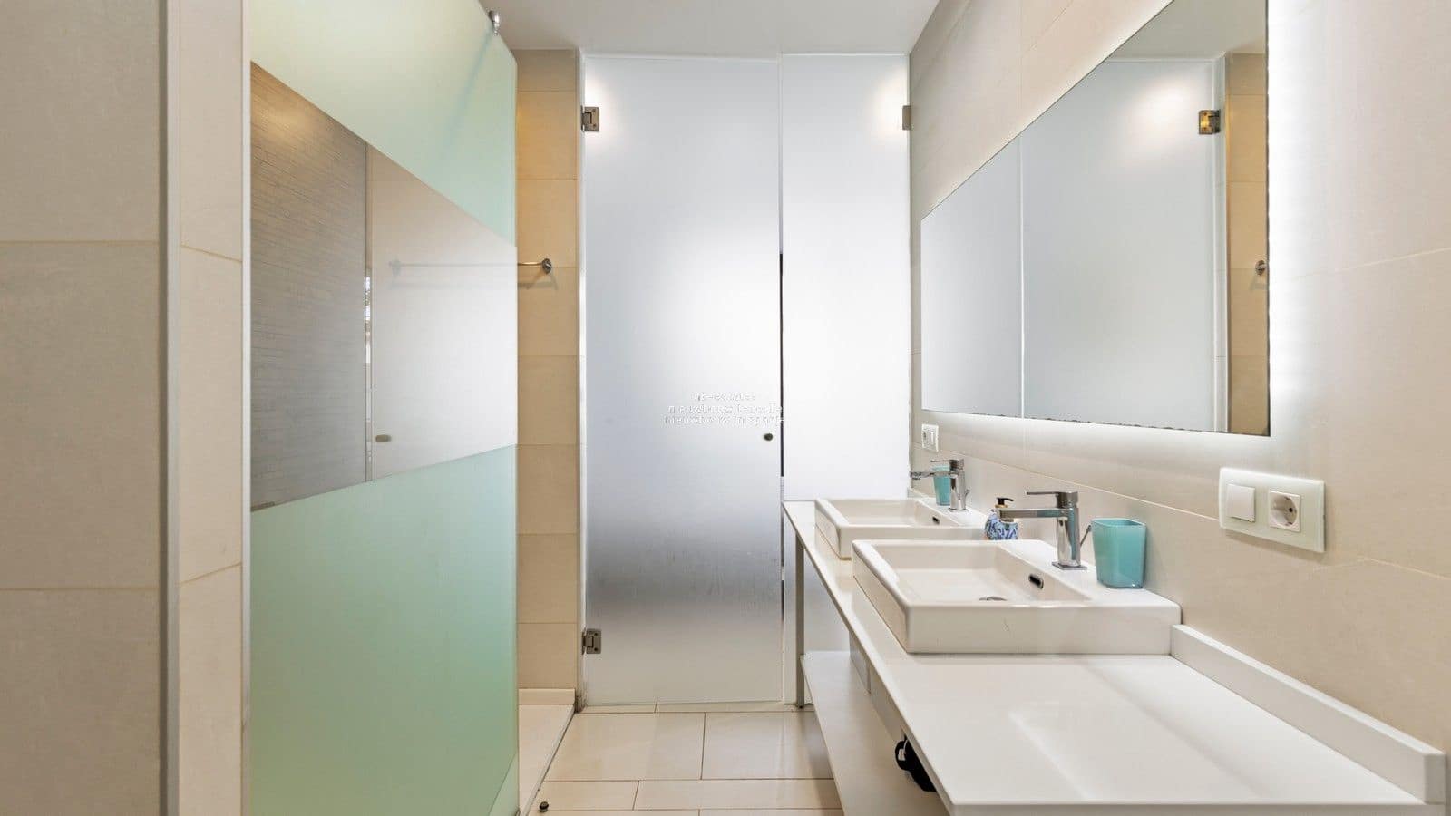 2 soverom Leilighet til salgs i Palm-Mar med svømmebasseng garasje - € 449 000 (Ref: 9231888)