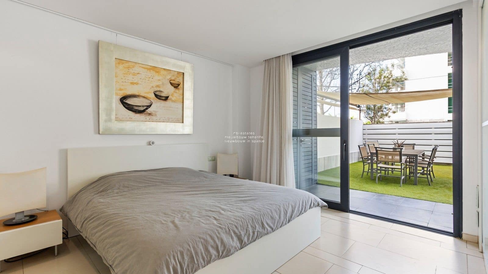 2 soverom Leilighet til salgs i Palm-Mar med svømmebasseng garasje - € 449 000 (Ref: 9231888)