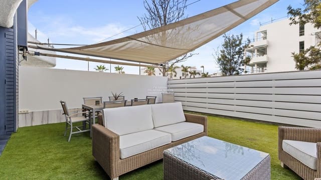 2 soverom Leilighet til salgs i Palm-Mar, Arona med svømmebasseng garasje - € 449 000 (Ref: 9231888)