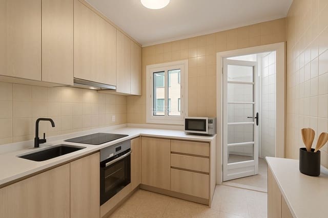 2 soveværelse Lejlighed til salg i Playa de las Americas, Arona med swimmingpool - € 350.000 (Ref: 9245616)