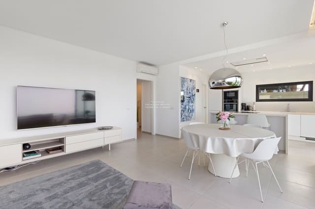 3 makuuhuone Huvila myytävänä paikassa La Caldera, Adeje mukana 
autotalli - 995 000 € (Ref: 9257938)