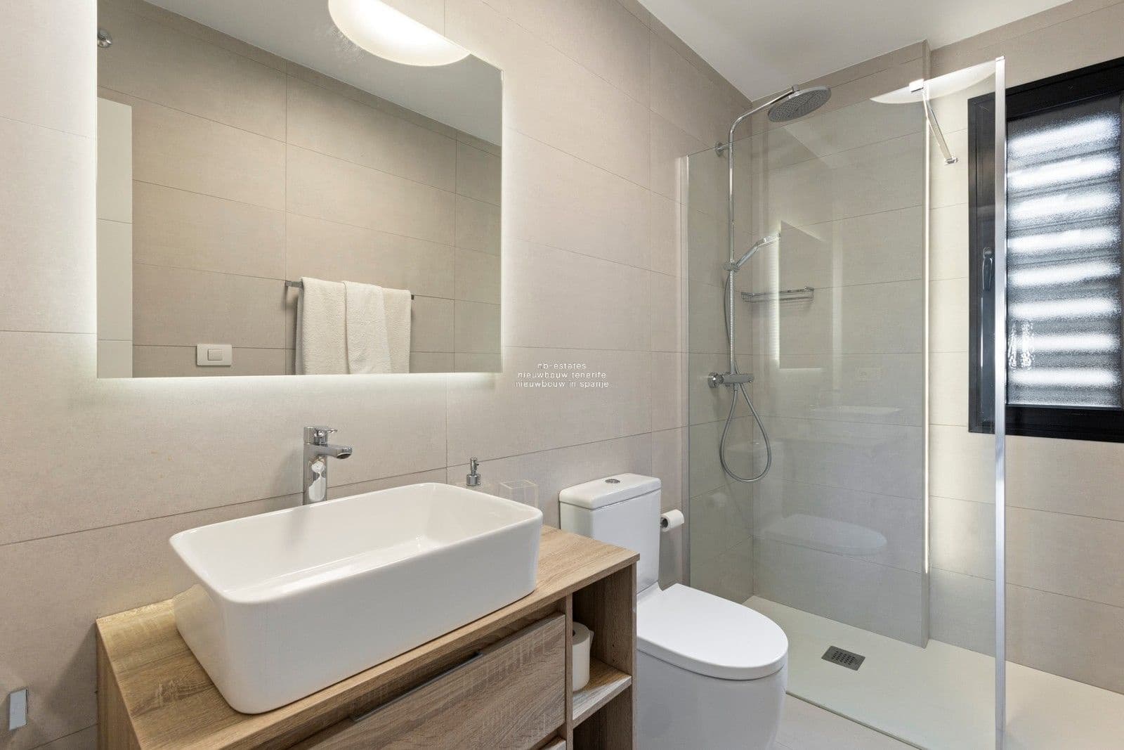 3 chambre Villa/Maison à vendre à Costa Adeje avec garage - 995 000 € (Ref: 9257938)