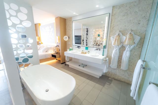 1 soverom Leilighet til salgs i La Caleta Adeje, Adeje med svømmebasseng - € 385 000 (Ref: 9265079)