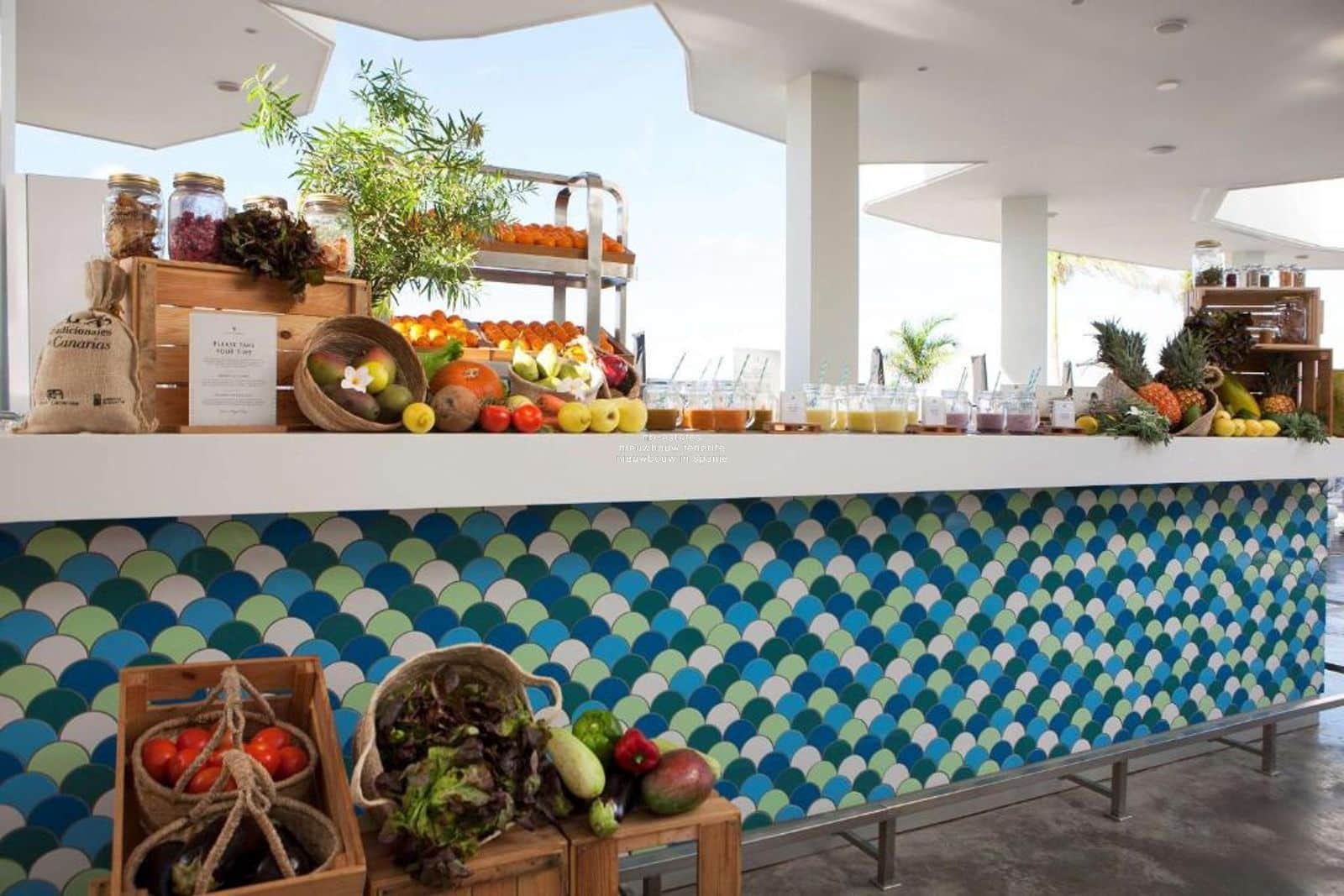 1 soverom Leilighet til salgs i La Caleta Adeje med svømmebasseng - € 385 000 (Ref: 9265079)