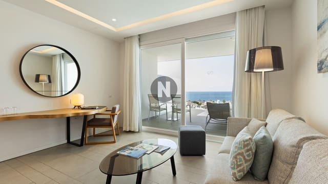 1 soverom Leilighet til salgs i La Caleta Adeje, Adeje med svømmebasseng - € 385 000 (Ref: 9265079)