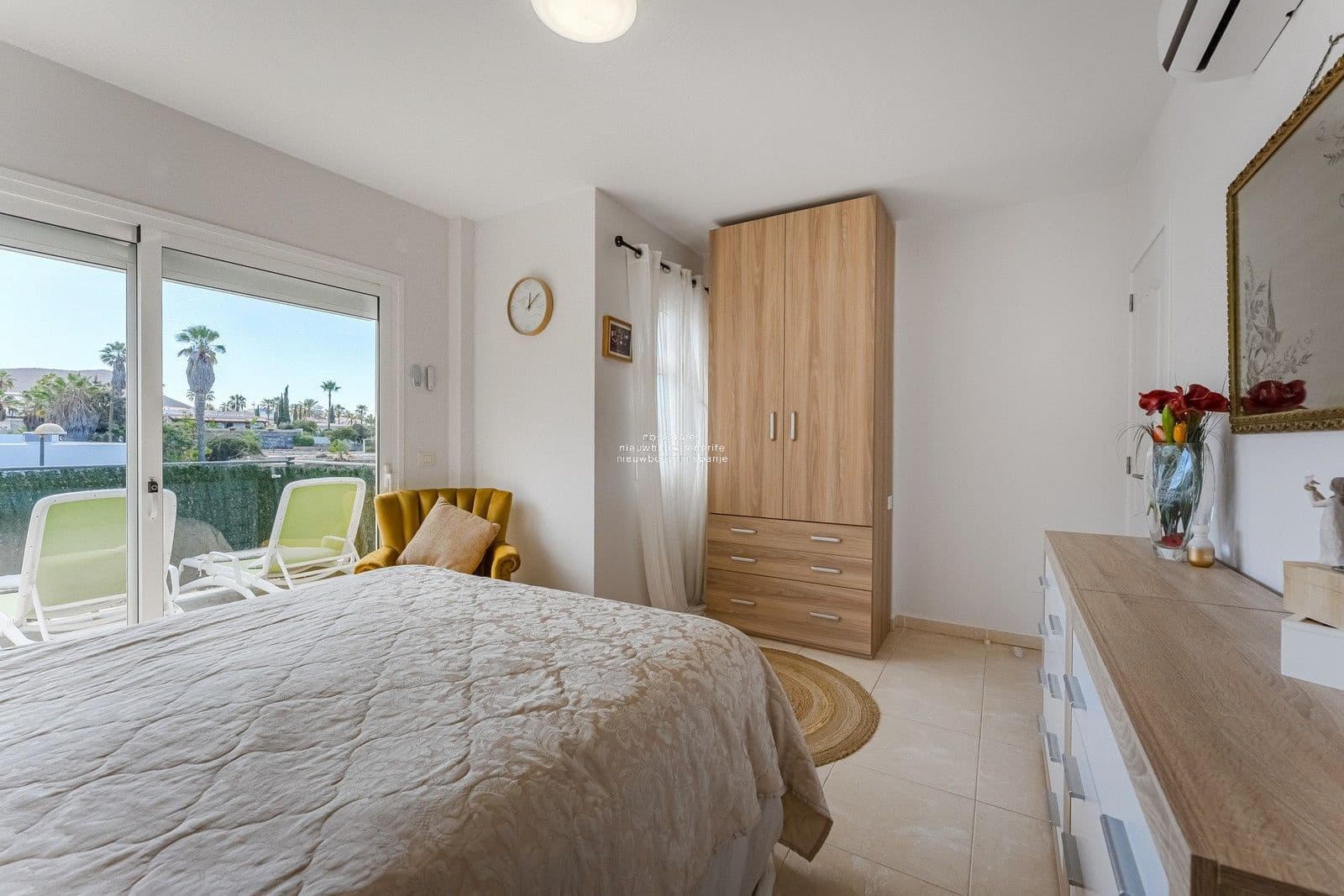 3 makuuhuone Huvila myytävänä paikassa Palm-Mar mukana uima-altaan 
autotalli - 499 000 € (Ref: 9279828)