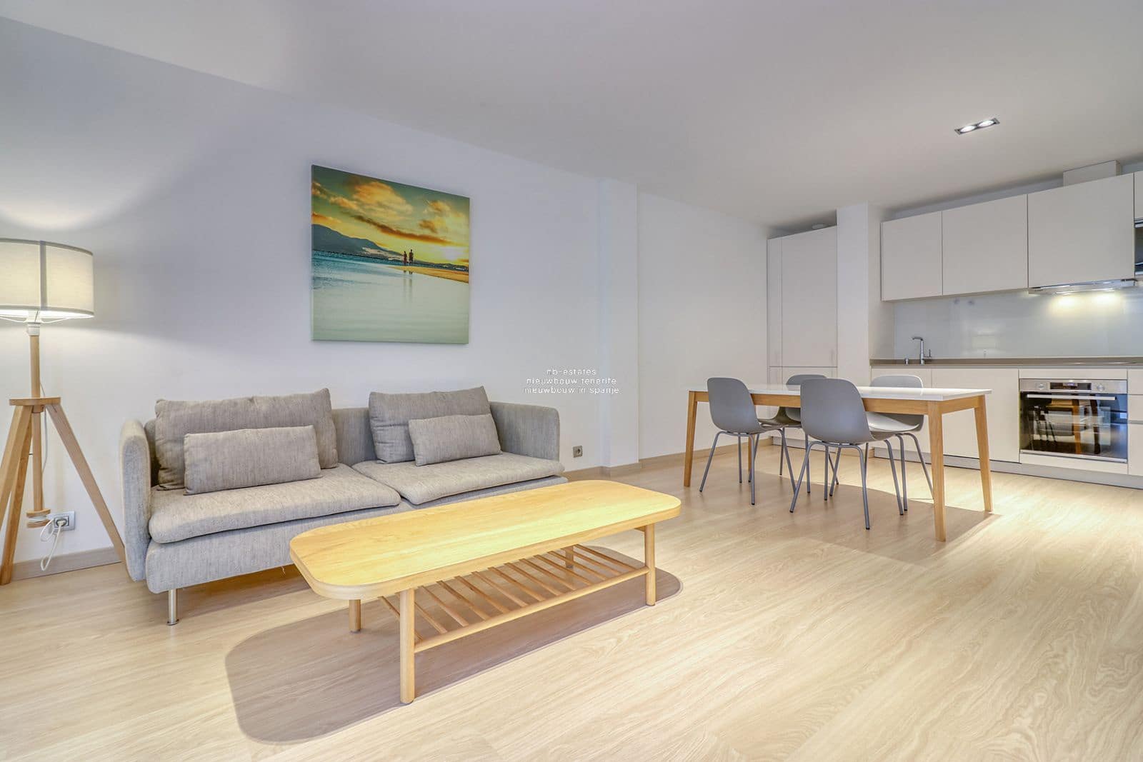 1 quarto Apartamento para venda em Adeje com piscina - 295 000 € (Ref: 9319913)