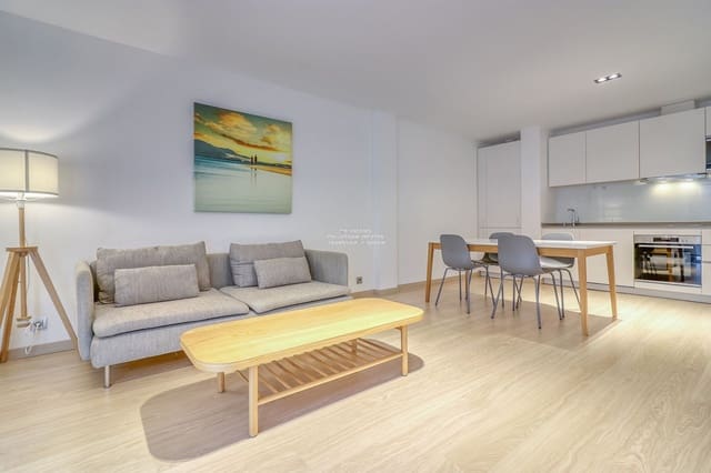 1 quarto Apartamento para venda em Casco Urbano, Adeje com piscina - 295 000 € (Ref: 9319913)