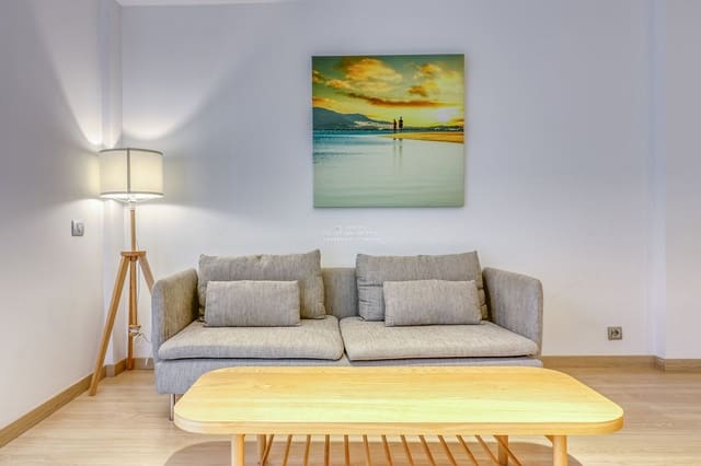 1 quarto Apartamento para venda em Casco Urbano, Adeje com piscina - 295 000 € (Ref: 9319913)