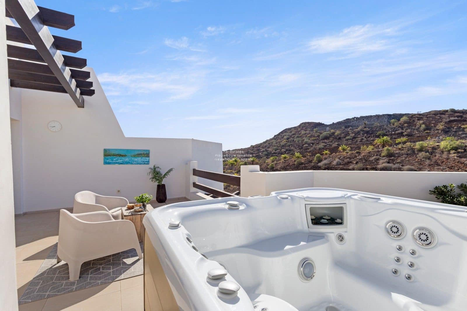 3 slaapkamer Penthouse te koop in Palm-Mar met zwembad garage - € 829.000 (Ref: 9325709)