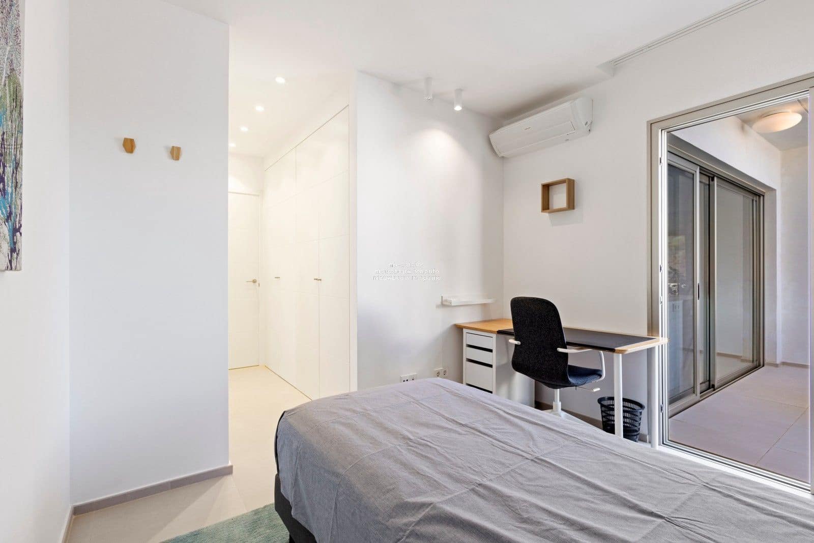 3 slaapkamer Penthouse te koop in Palm-Mar met zwembad garage - € 829.000 (Ref: 9325709)