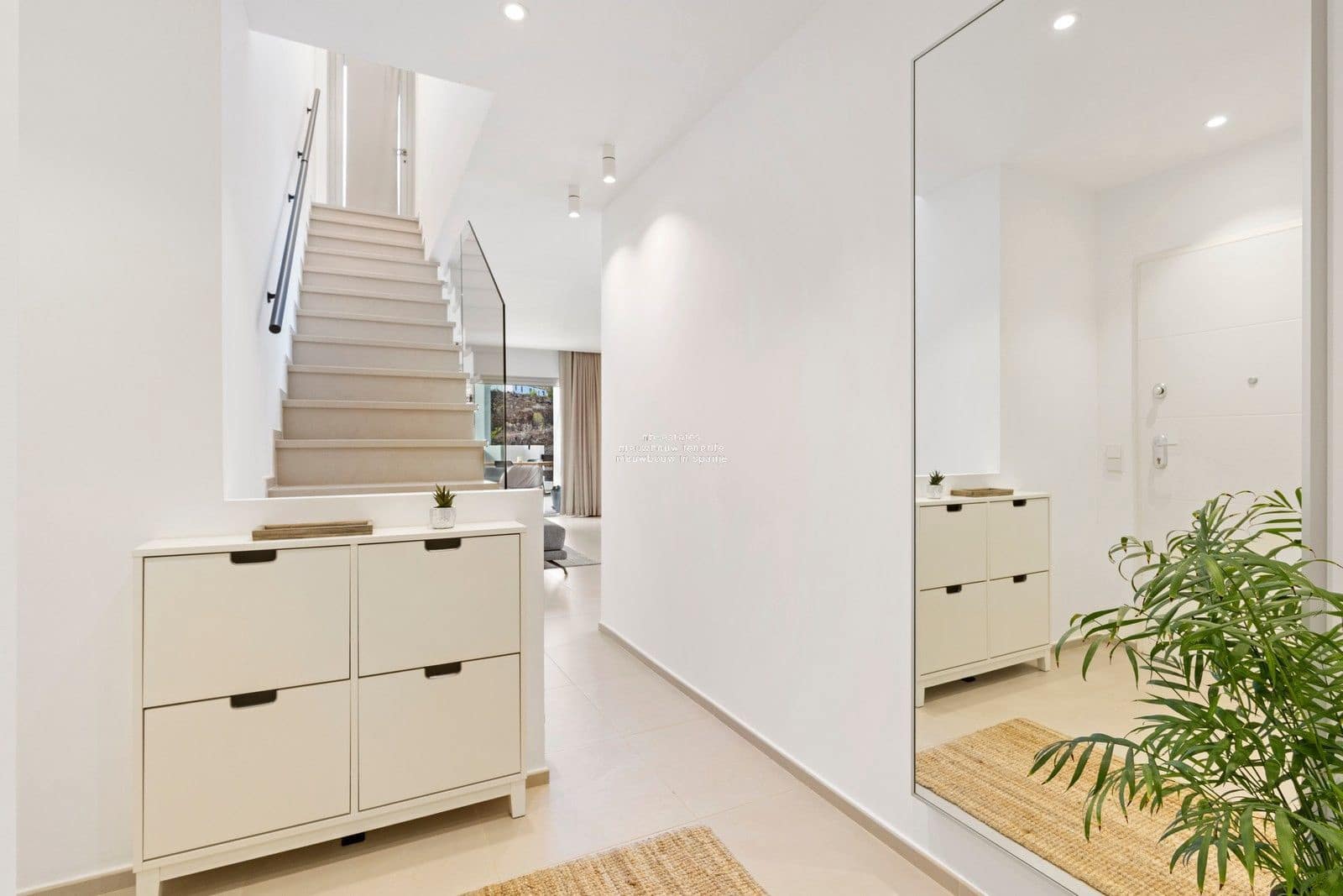 3 slaapkamer Penthouse te koop in Palm-Mar met zwembad garage - € 829.000 (Ref: 9325709)