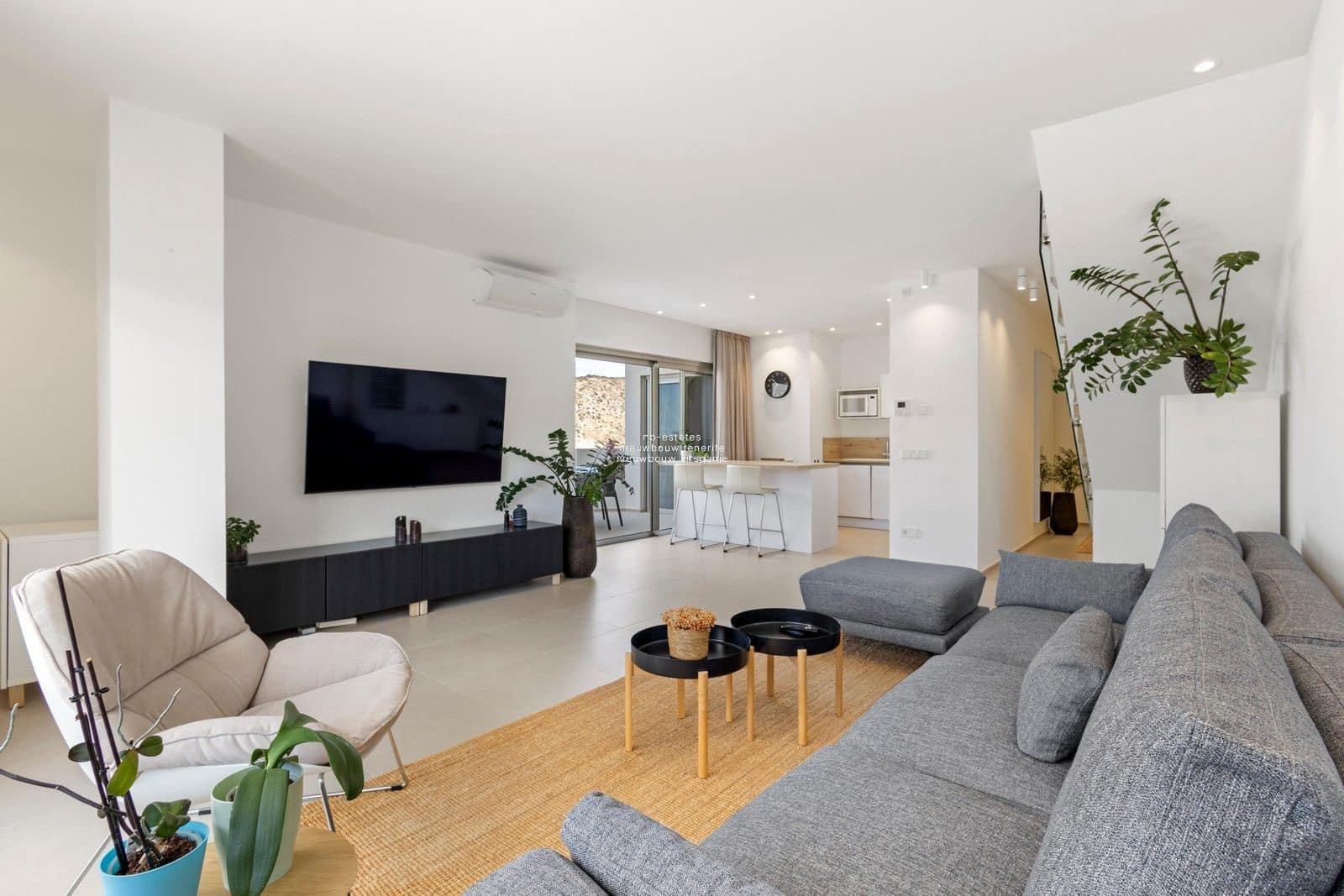 3 slaapkamer Penthouse te koop in Palm-Mar met zwembad garage - € 829.000 (Ref: 9325709)