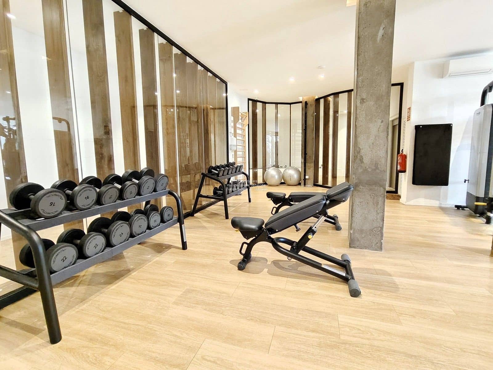 3 slaapkamer Penthouse te koop in Palm-Mar met zwembad garage - € 829.000 (Ref: 9325709)