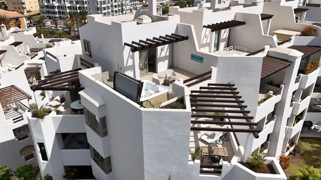 3 Zimmer Penthouse zu verkaufen in Palm-Mar, Arona mit Pool Garage - 829.000 € (Ref: 9325709)