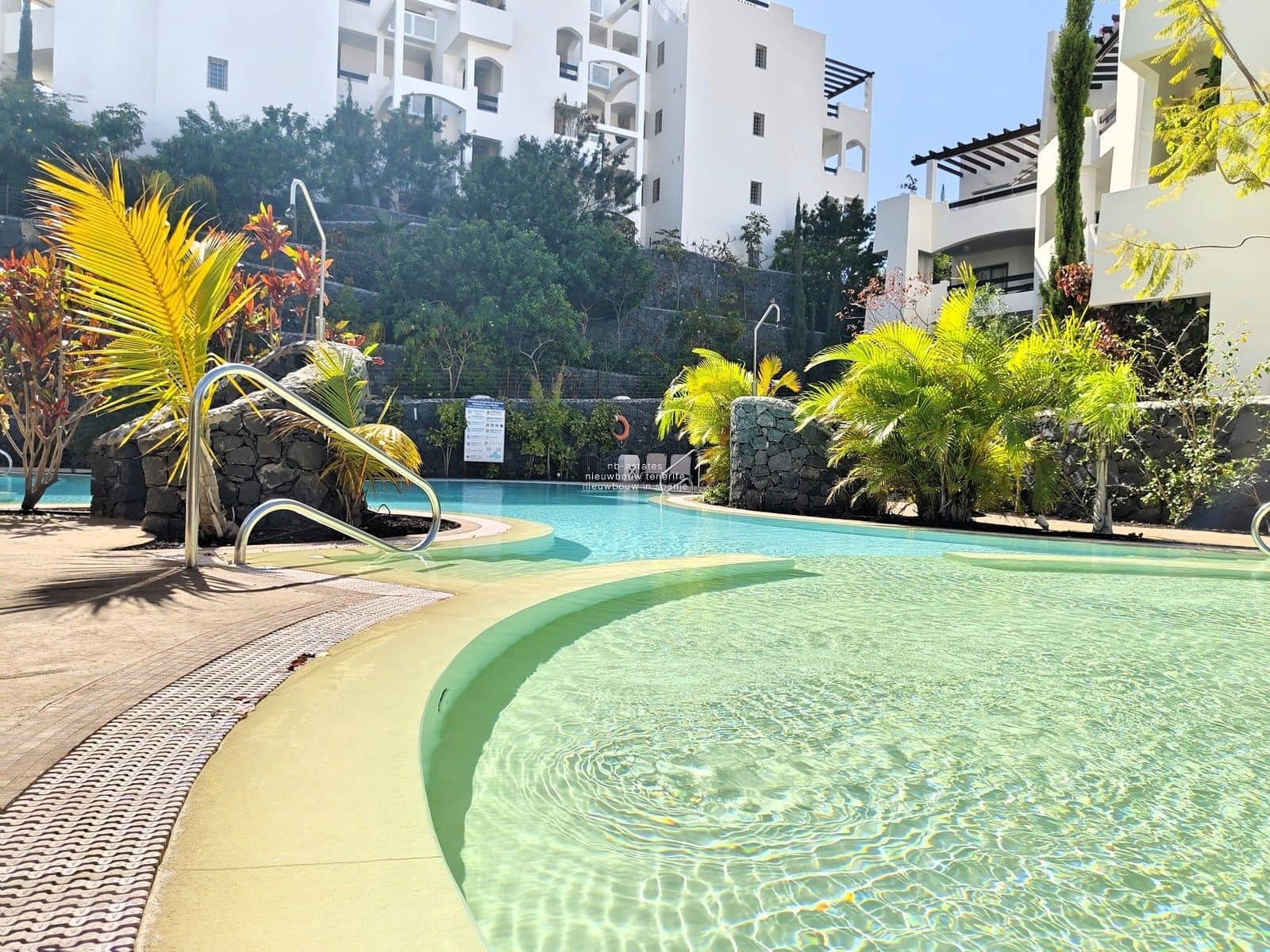 3 slaapkamer Penthouse te koop in Palm-Mar met zwembad garage - € 829.000 (Ref: 9325709)