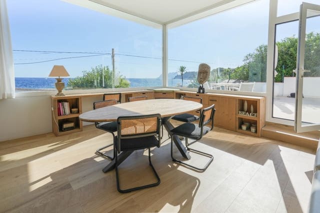 5 soveværelse Villa til salg i Moraira, Teulada-Moraira med swimmingpool garage - € 1.990.000 (Ref: 9354050)