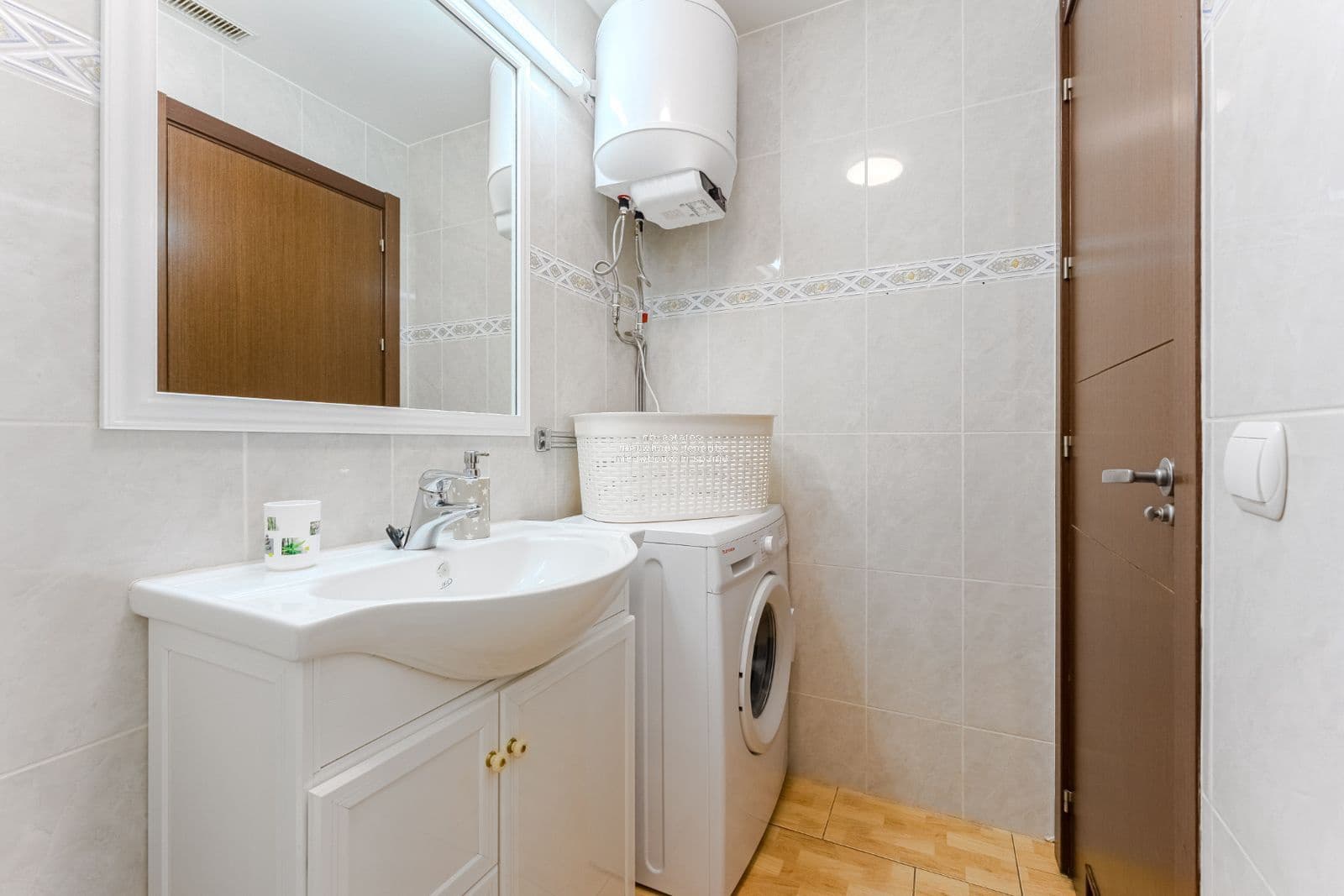 Piso de 2 habitaciones en Palm-Mar en venta con garaje - 359.000 € (Ref: 9402707)