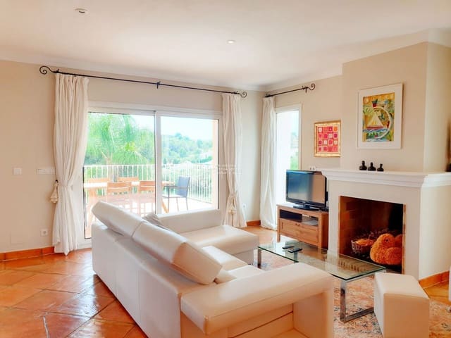 4 slaapkamer Villa te koop in Benimeit - Tabaira, Teulada-Moraira met zwembad - € 965.000 (Ref: 9414296)