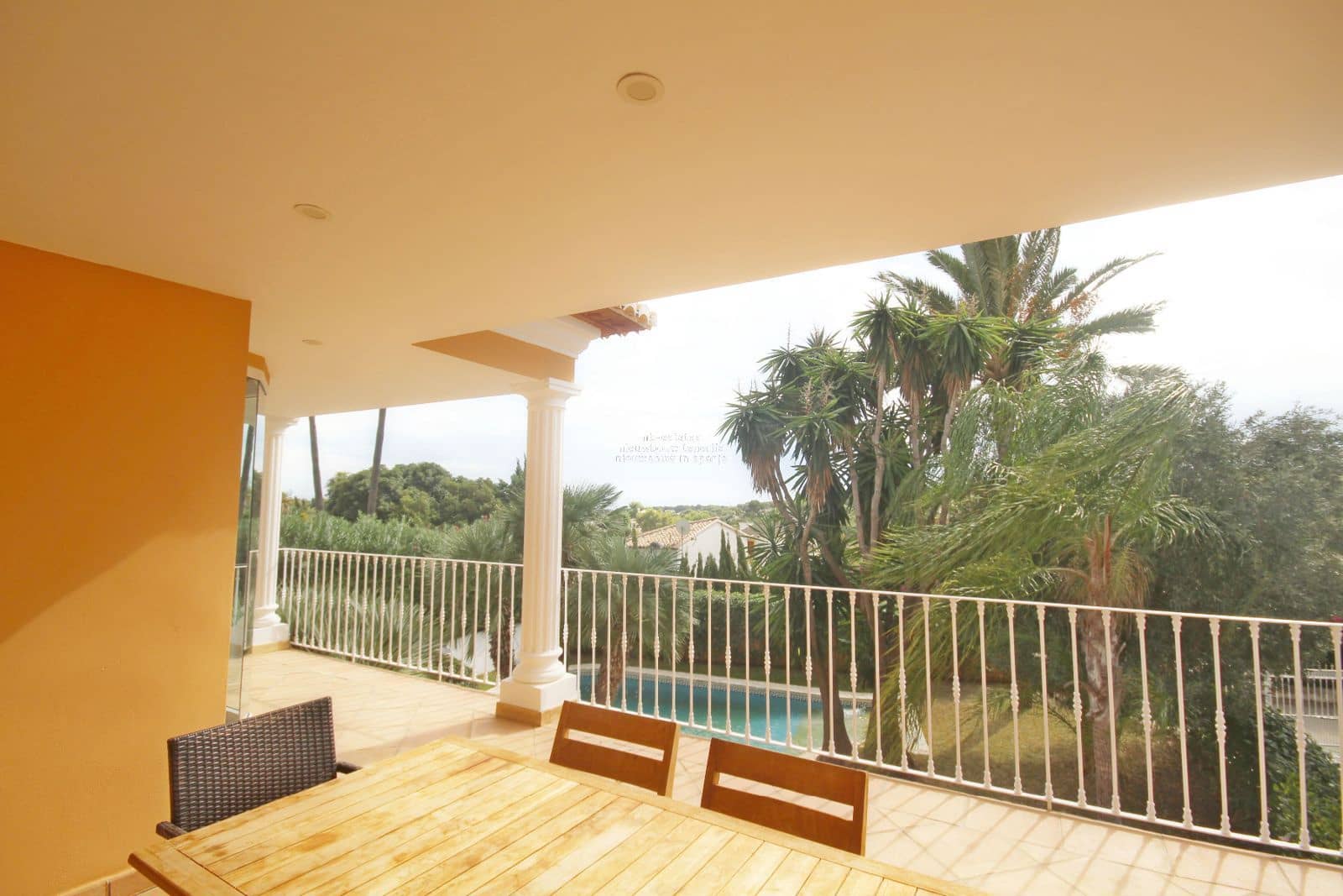 4 slaapkamer Villa te koop in Moraira met zwembad - € 965.000 (Ref: 9414296)