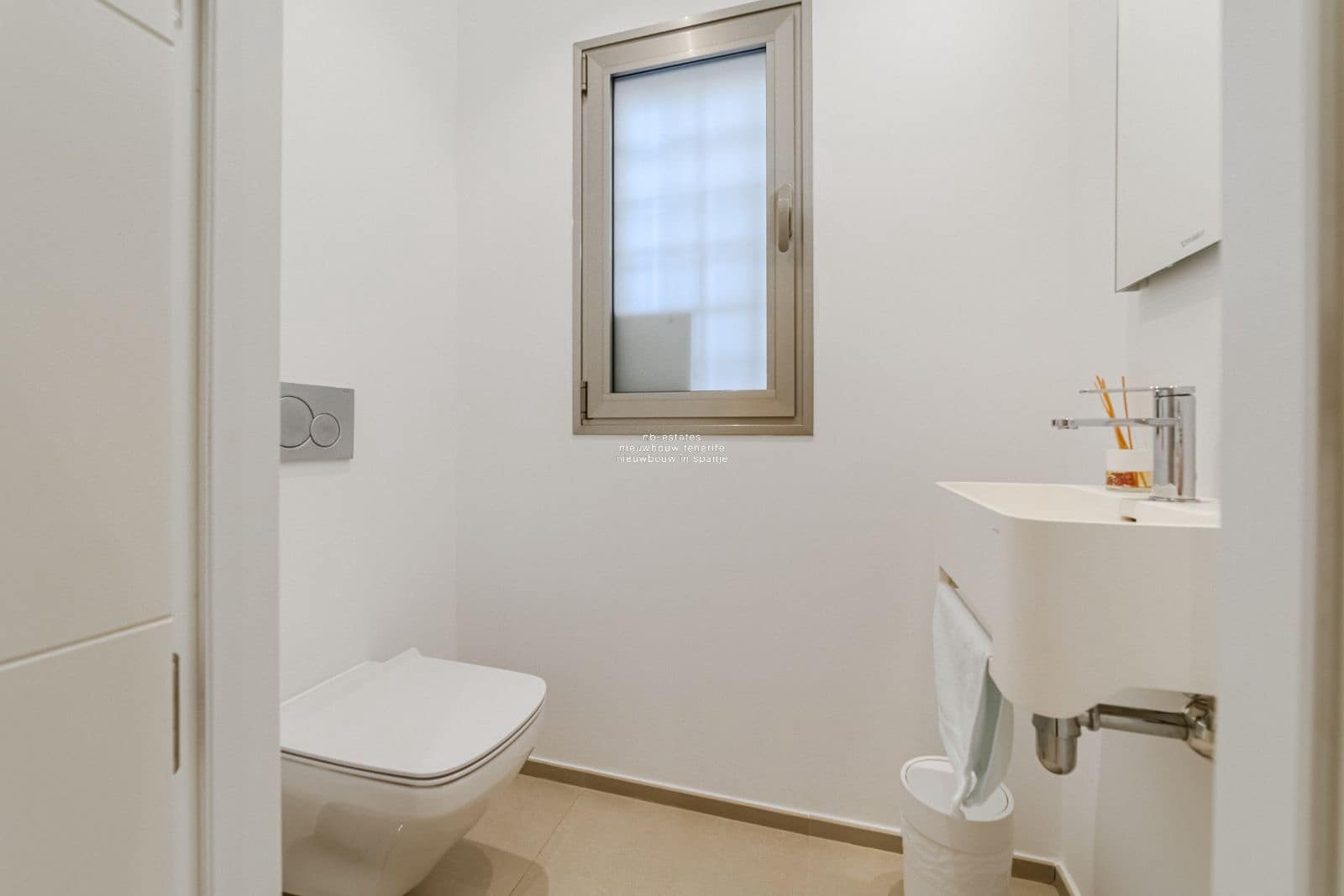 2 makuuhuone Asunto myytävänä paikassa Palm-Mar mukana uima-altaan 
autotalli - 595 000 € (Ref: 9428758)