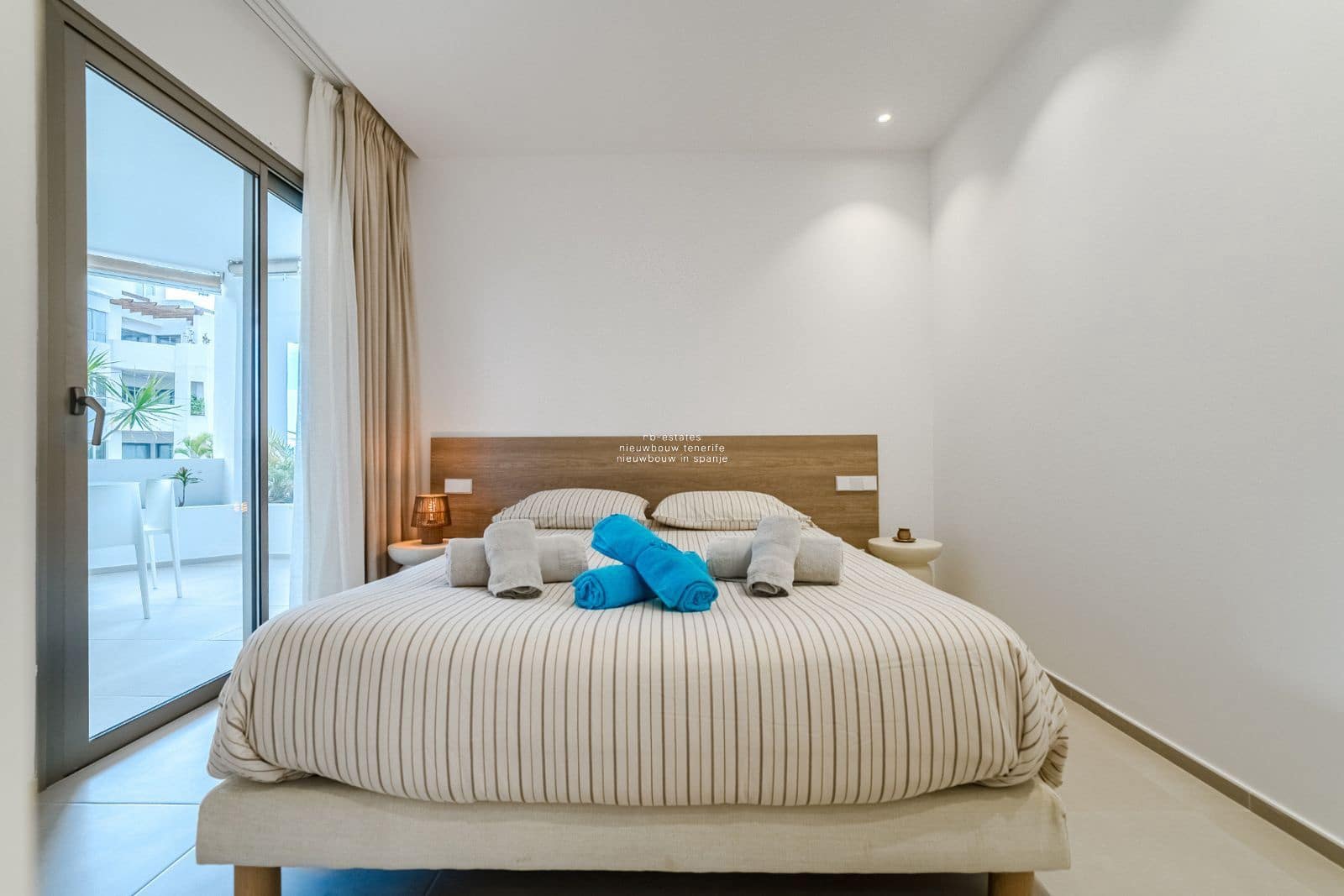 2 makuuhuone Asunto myytävänä paikassa Palm-Mar mukana uima-altaan 
autotalli - 595 000 € (Ref: 9428758)