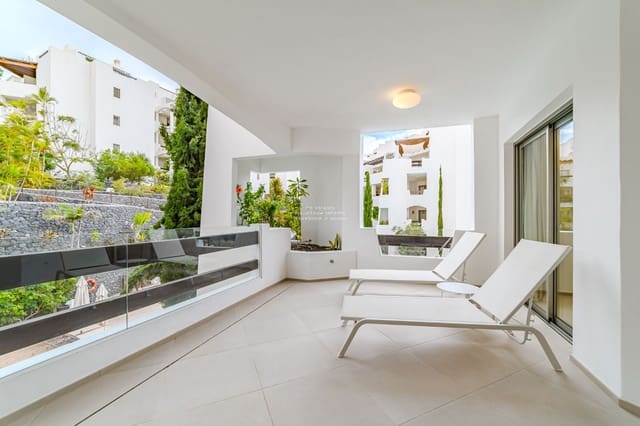 2 slaapkamer Flat te koop in Palm-Mar, Arona met zwembad garage - € 595.000 (Ref: 9428758)