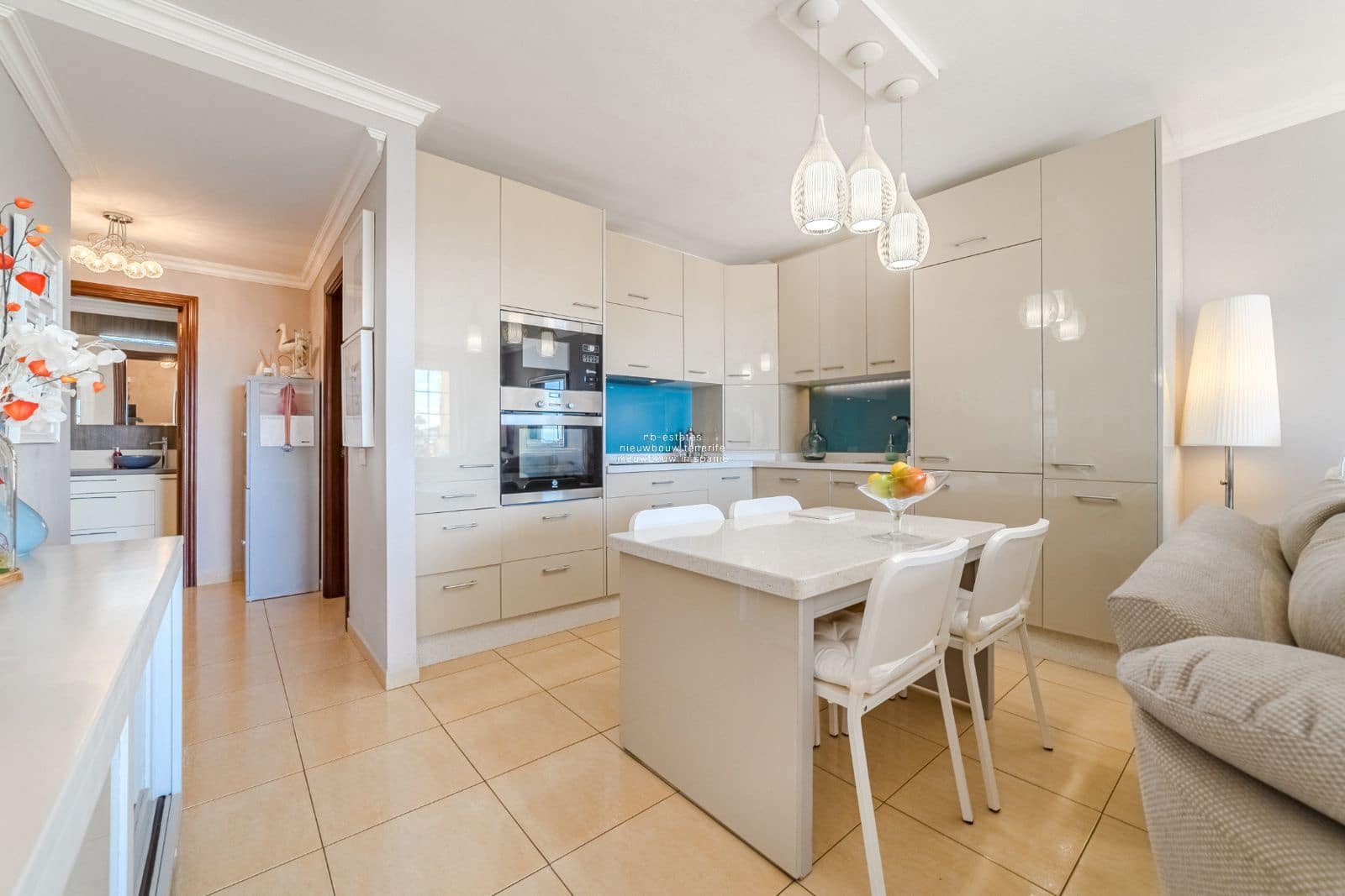 1 quarto Penthouse para venda em Palm-Mar com piscina - 325 000 € (Ref: 9436407)