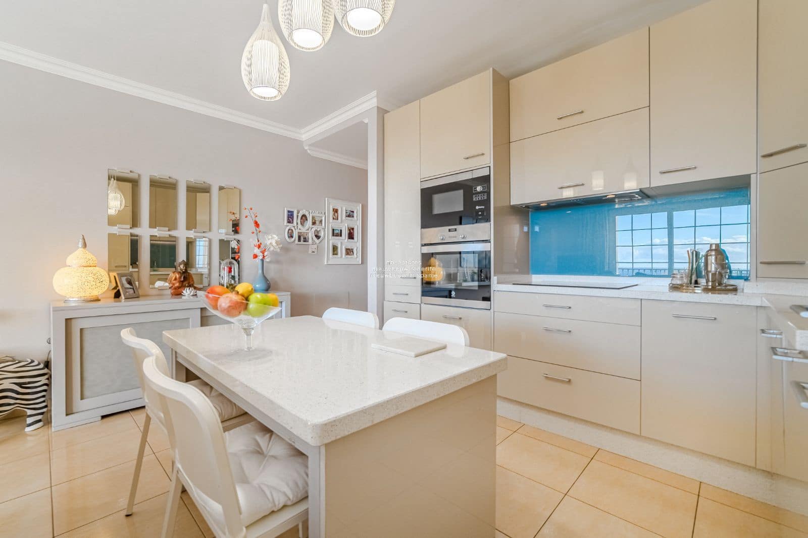 1 quarto Penthouse para venda em Palm-Mar com piscina - 325 000 € (Ref: 9436407)