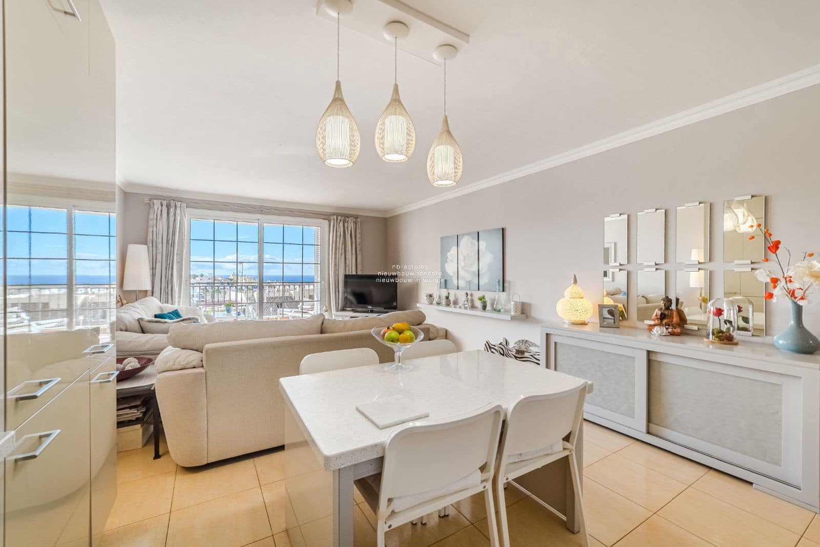 1 quarto Penthouse para venda em Palm-Mar com piscina - 325 000 € (Ref: 9436407)