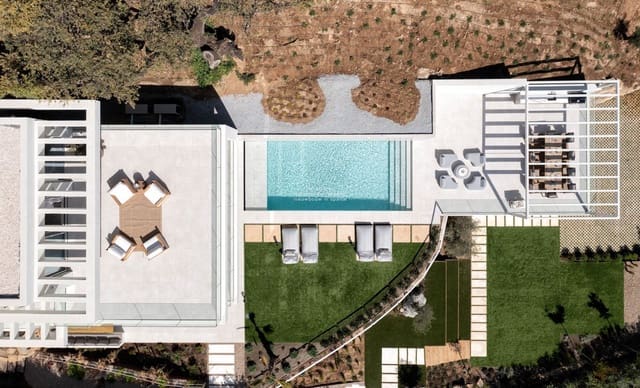 5 slaapkamer Villa te koop in Marbella met zwembad - € 4.200.000 (Ref: 9468188)