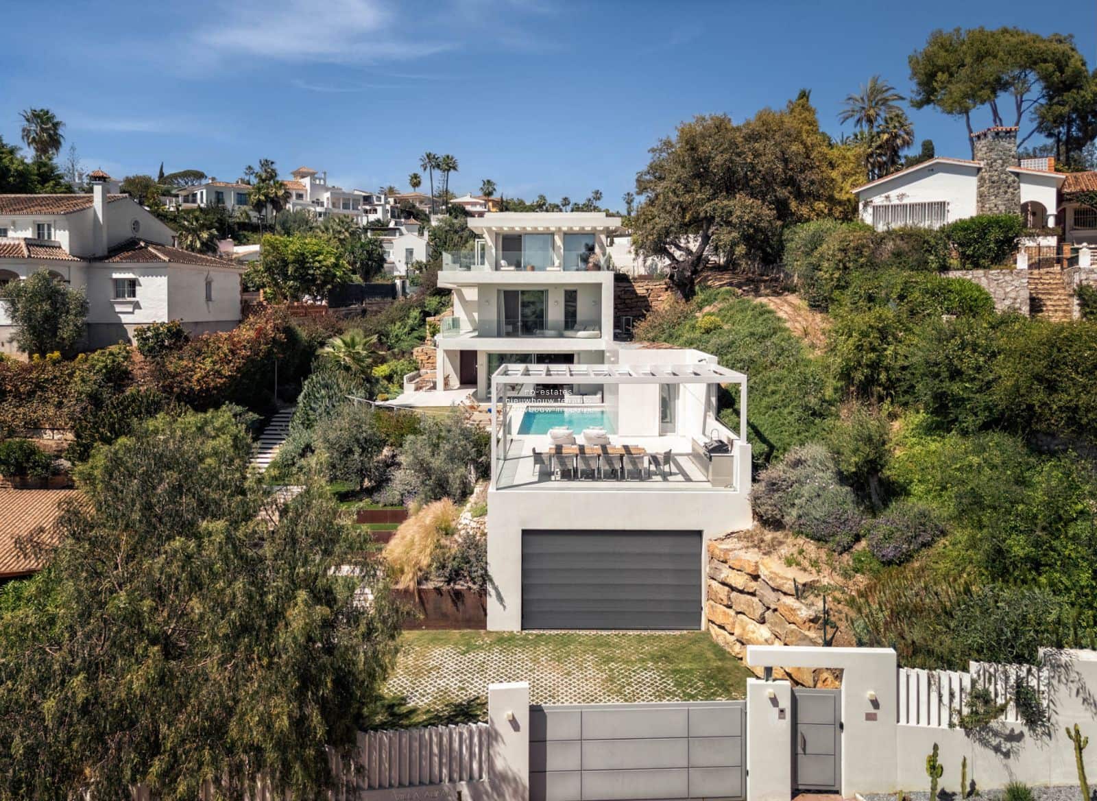 5 slaapkamer Villa te koop in Marbella met zwembad - € 4.200.000 (Ref: 9468188)