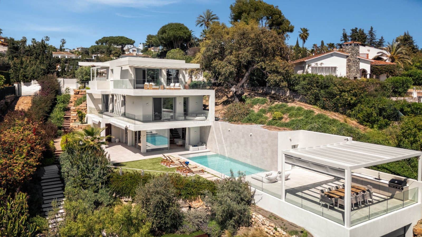 5 slaapkamer Villa te koop in Marbella met zwembad - € 4.200.000 (Ref: 9468188)