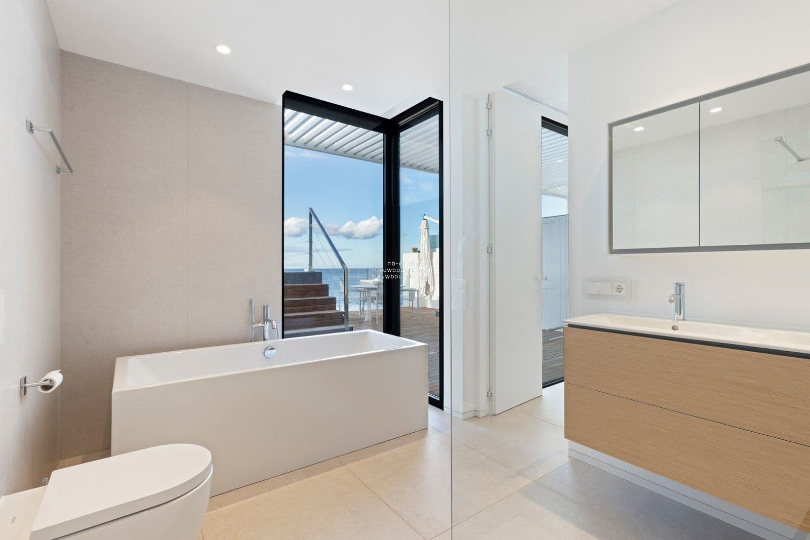 3 Zimmer Penthouse zu verkaufen in Palm-Mar mit Pool Garage - 1.950.000 € (Ref: 9470619)