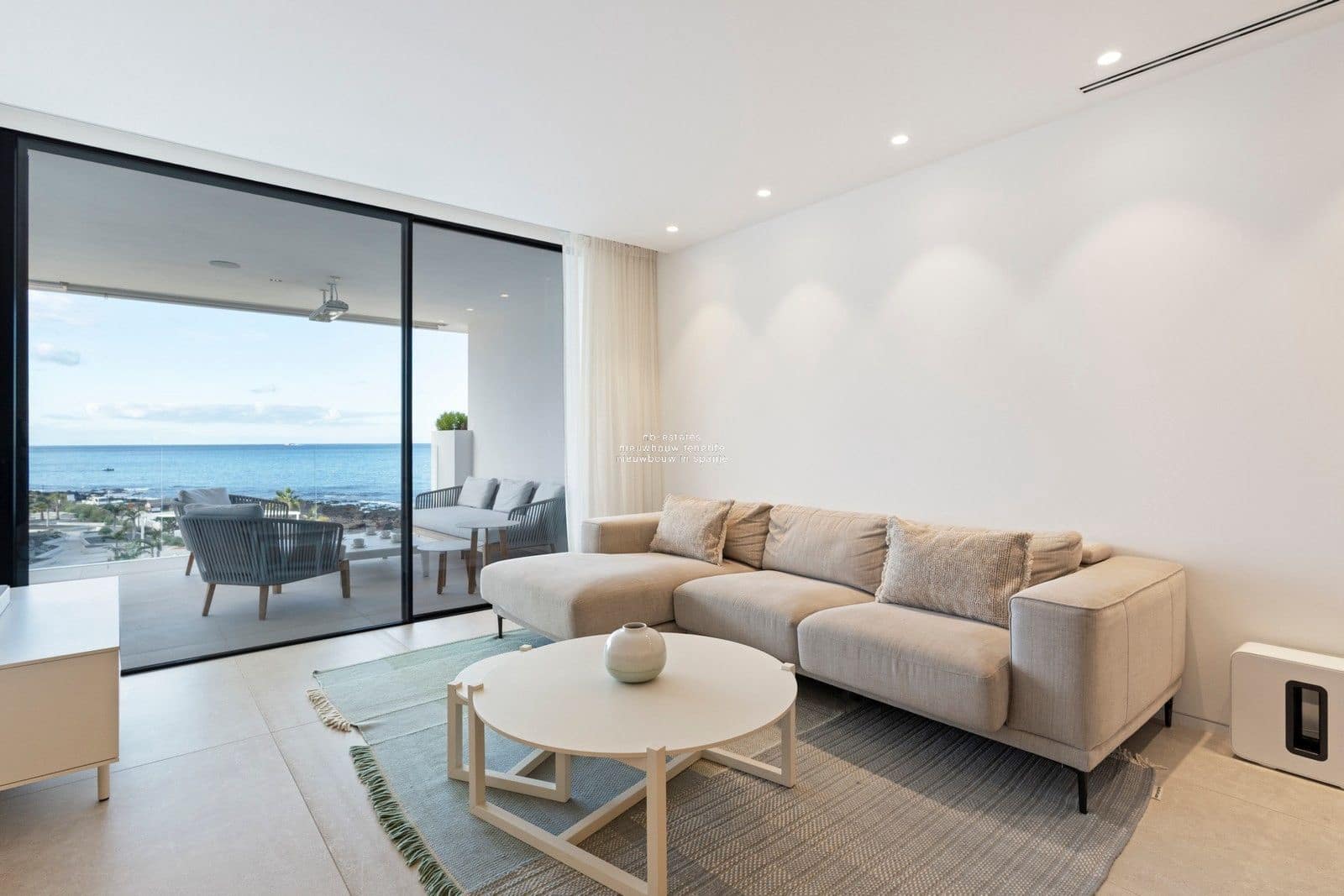 3 Zimmer Penthouse zu verkaufen in Palm-Mar mit Pool Garage - 1.950.000 € (Ref: 9470619)