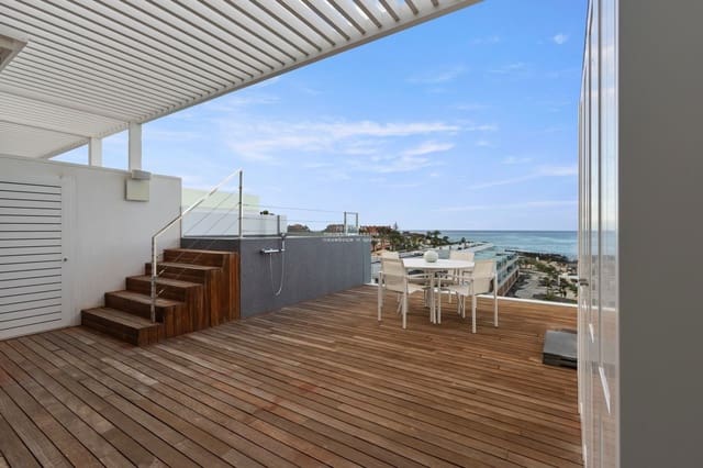 3 slaapkamer Penthouse te koop in Palm-Mar, Arona met zwembad garage - € 1.950.000 (Ref: 9470619)