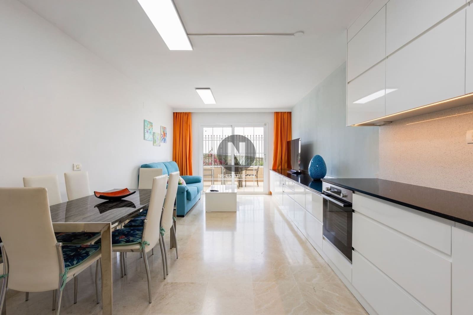 2 bedroom Flat for sale in Palm-Mar with pool garage - € 393,000 (Ref: 9496542)