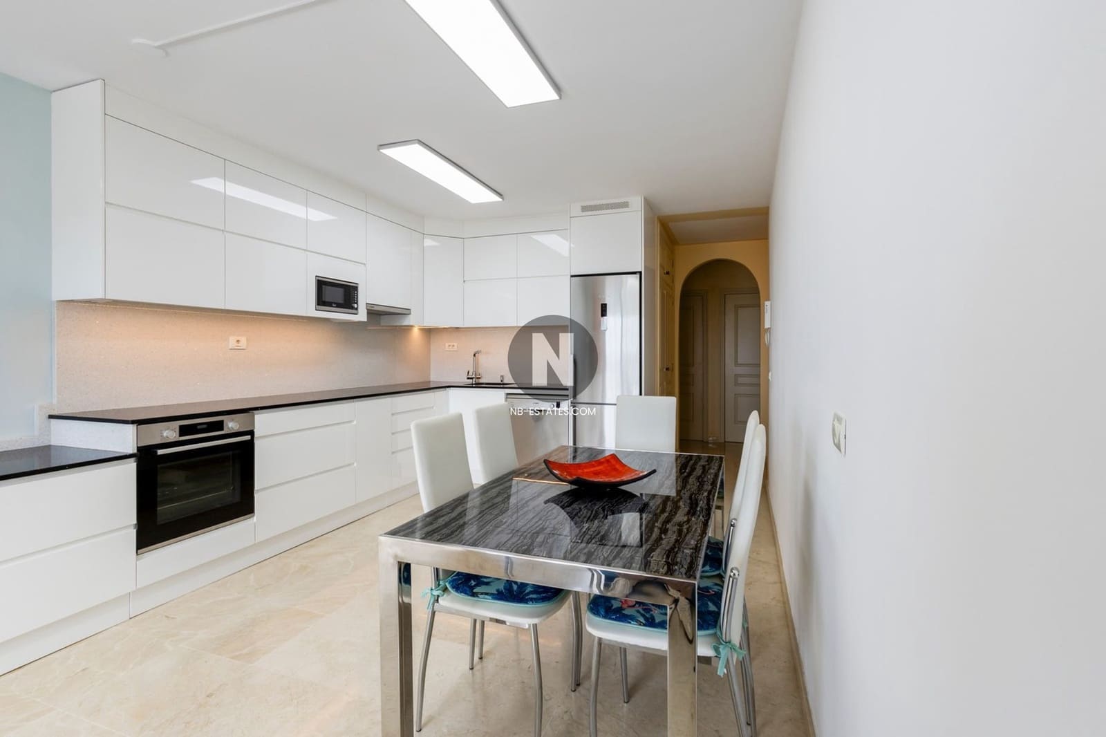 2 bedroom Flat for sale in Palm-Mar with pool garage - € 393,000 (Ref: 9496542)