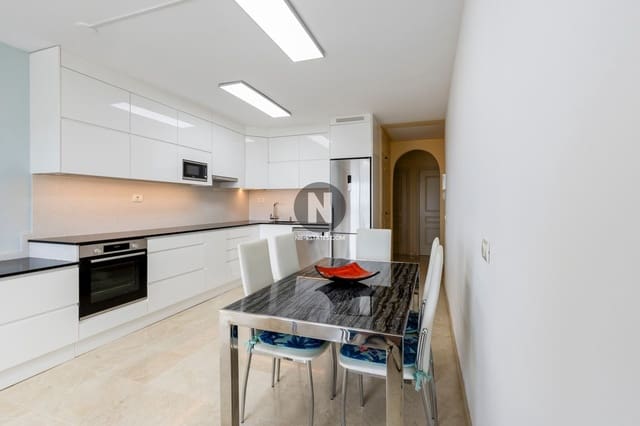 2 makuuhuone Asunto myytävänä paikassa Palm-Mar, Arona mukana uima-altaan 
autotalli - 393 000 € (Ref: 9496542)