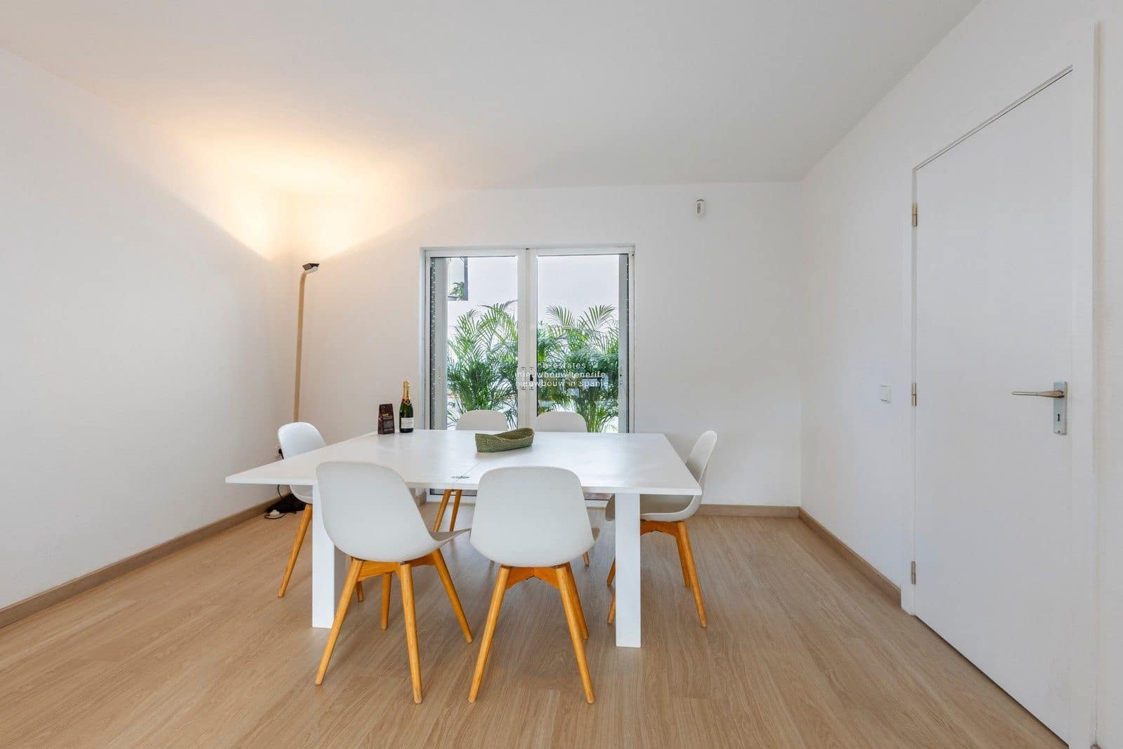 5 soverom Villa til salgs i Costa Adeje med svømmebasseng garasje - € 1 700 000 (Ref: 9499504)