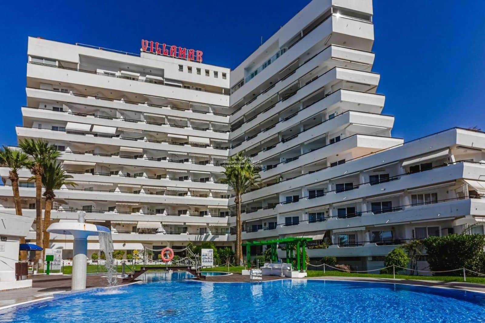 Flat for sale in Costa Adeje with pool garage - € 270,000 (Ref: 9523515)