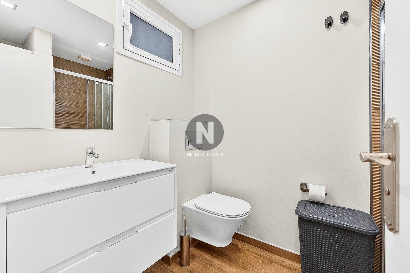 Leilighet til salgs i Costa Adeje med svømmebasseng garasje - € 270 000 (Ref: 9523515)