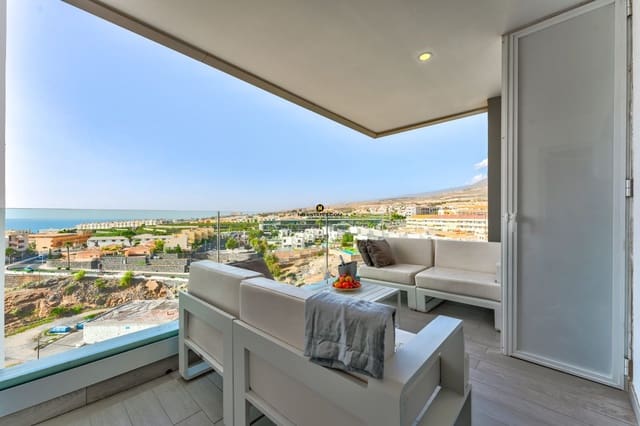 3 slaapkamer Flat te koop in Costa Adeje, Adeje met zwembad garage - € 690.000 (Ref: 9542732)