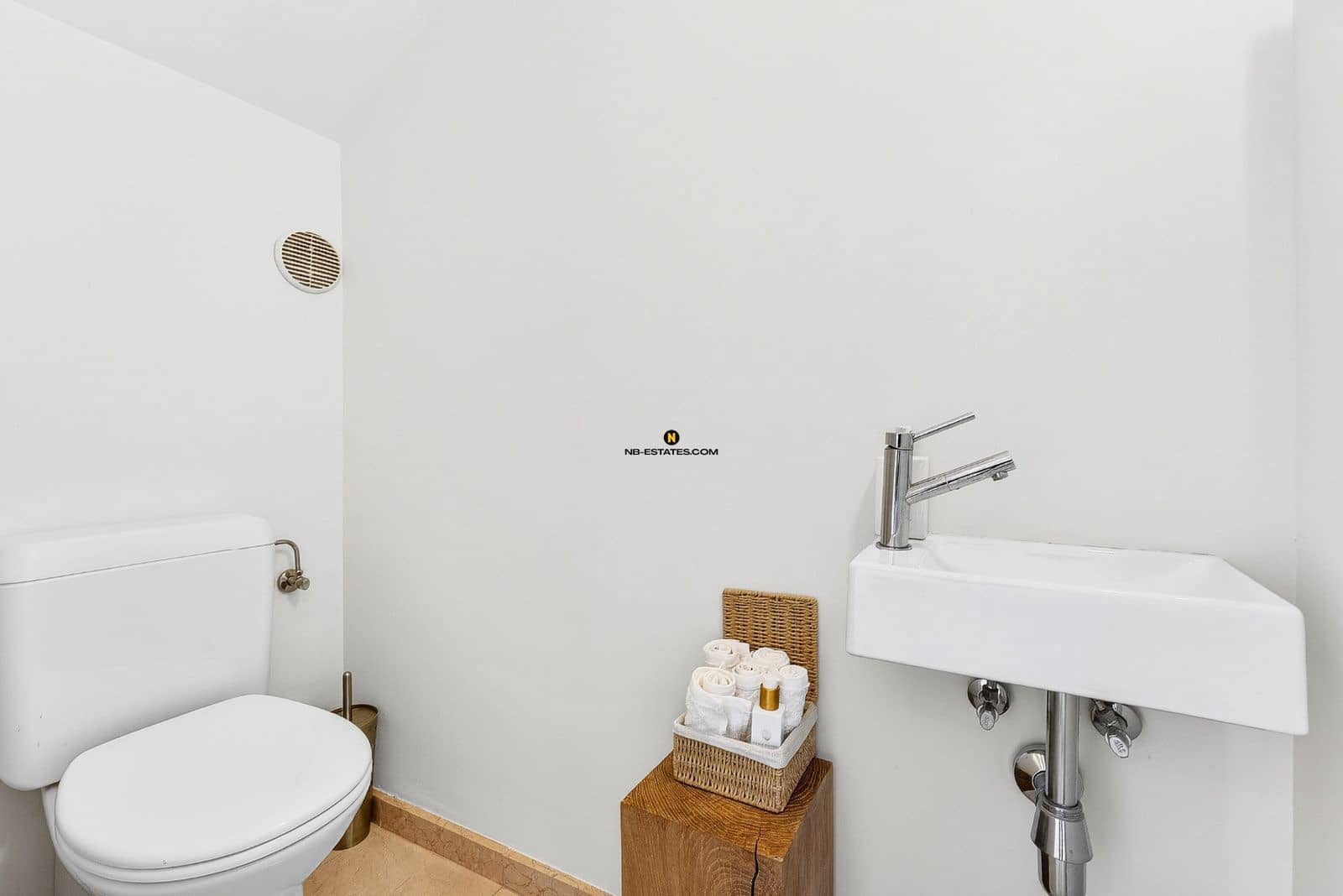 2 soverom Leilighet til salgs i Palm-Mar med svømmebasseng garasje - € 885 000 (Ref: 9559098)